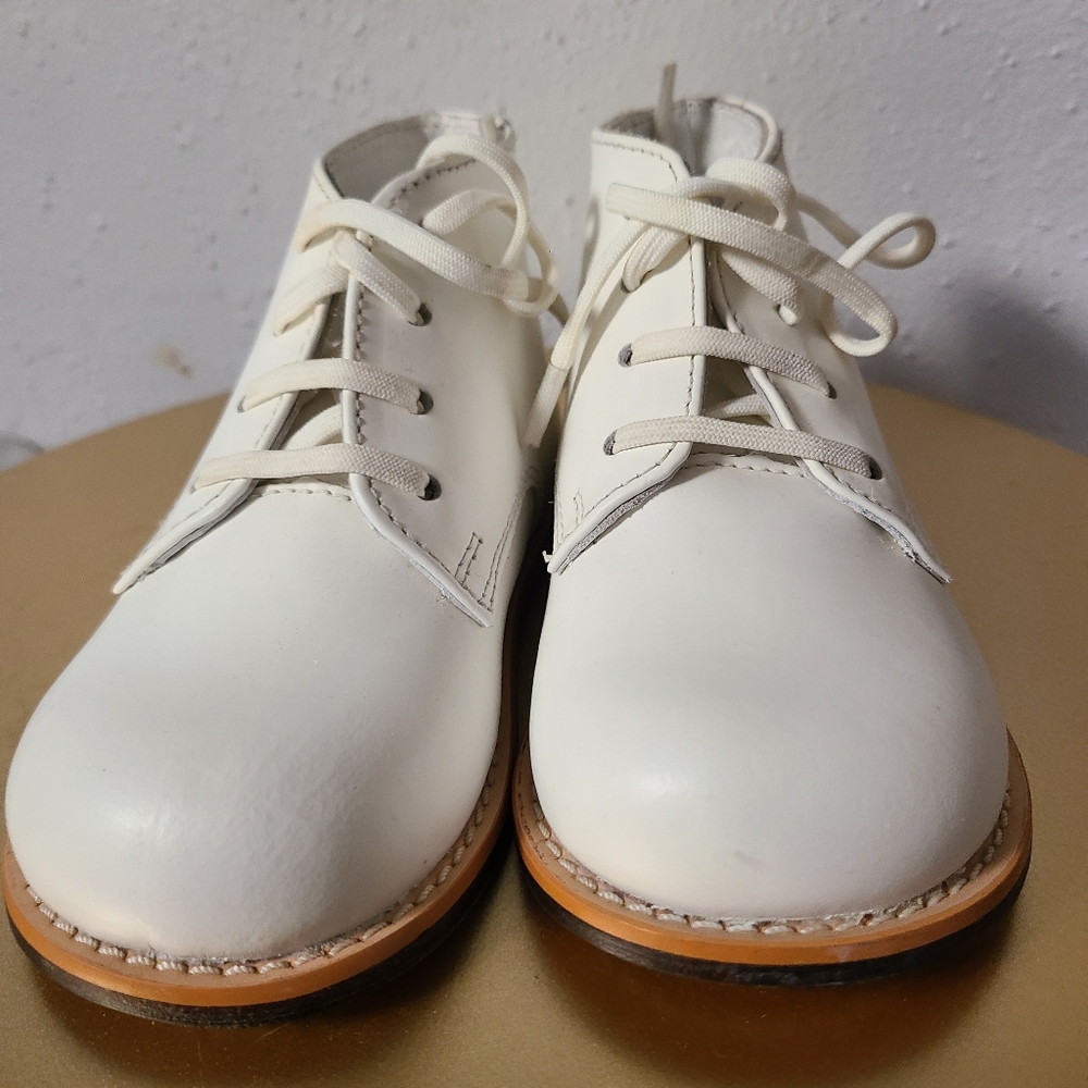 White Toddler walking shoes